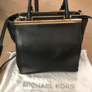 Michael Kors black leather tote / satchel